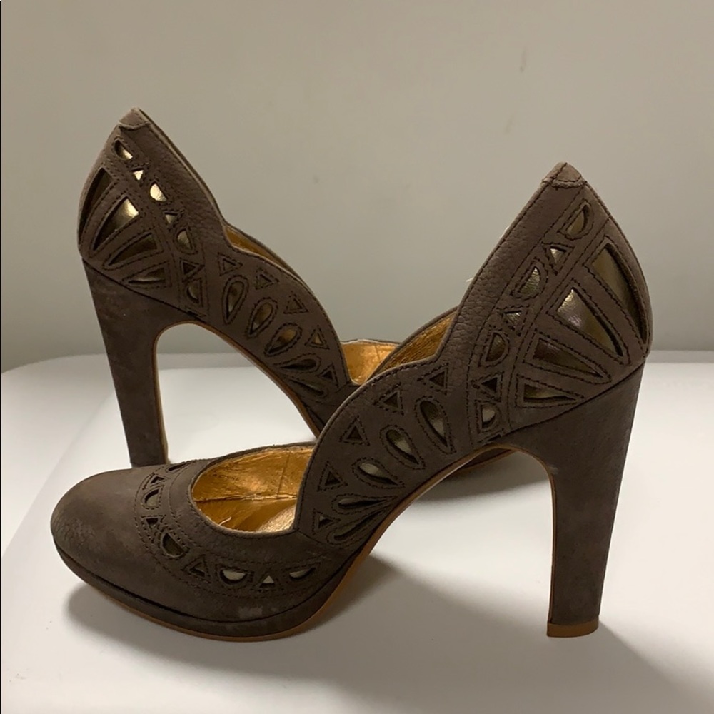 🤎VINTAGE STYLE PUMPS🤎